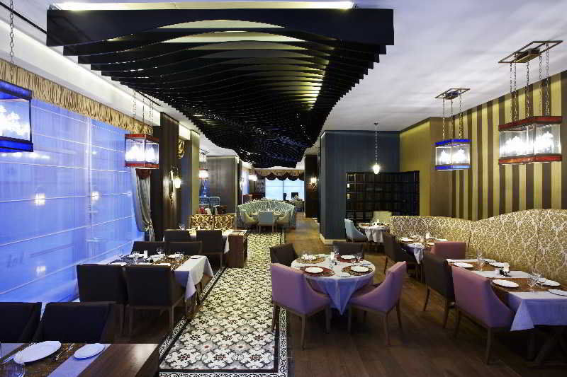 Istanbul Gonen Hotel Eksteriør billede Restaurant interior