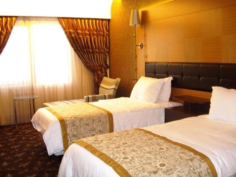 Istanbul Gonen Hotel Eksteriør billede A room at the hotel